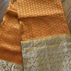 Brand New Beautiful Mango Yellow Pure Venkatagiri Silk Saree with Blouse